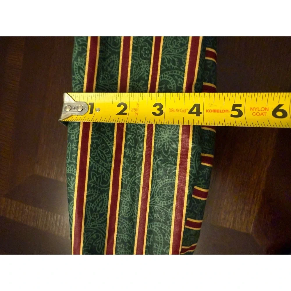 Longaberger Basket Liners Set of 4 –Holly Berry Stripe Christmas Holiday Retired